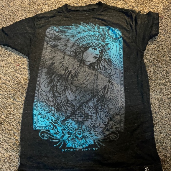 Men’s Secret Artist Tee Small - Picture 1 of 2